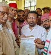 Ballia News : जनसमस्याओं को लेकर सपा का तहसील मुख्यालय पर प्रदर्शन, सौंपा 9 सूत्रीय ज्ञापन