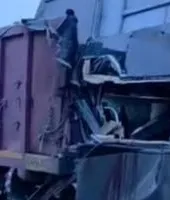मथुरा: यमुना एक्सप्रेसवे पर भीषण हादसा, ट्रेलर से टकराई वोल्वो बस; चार यात्रियों की मौत, कई घायल