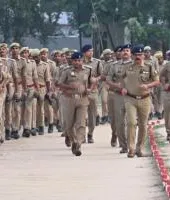 साप्ताहिक परेड में एसपी ने परखी जवानों की तैयारी, दंगा नियंत्रण उपकरणों का भी किया निरीक्षण