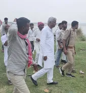 Ballia News : दुबेछपरा कटान रोधी कार्य में मिली खामियां, विधायक जयप्रकाश अंचल ने जताई नाराजगी
