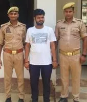 बलिया: बकाया पैसे मांगने पर मारपीट और जानलेवा हमले का आरोप, वांछित अभियुक्त गिरफ्तार
