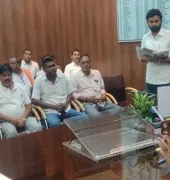 बलिया में दुकानदारों के लिए डस्टबिन अनिवार्य, नहीं रखने पर लगेगा जुर्माना