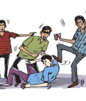 बांसडीह में दरवाजे पर कीचड़ को लेकर विवाद, महिला और सास की पिटाई; चार के खिलाफ केस