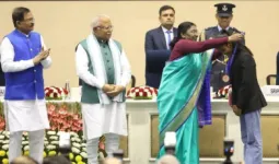 83 लाख प्रतिभागियों में चमकीं बलिया की बेटी खुशबू यादव, राष्ट्रपति के हाथों मिला राष्ट्रीय सम्मान