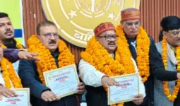 बलिया विकास भवन कर्मचारी महासंघ: द्विवार्षिक अधिवेशन में नवनिर्वाचित पदाधिकारियों ने ली पद व गोपनीयता की शपथ