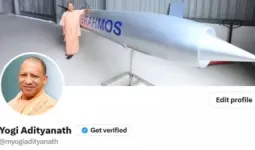 मुख्यमंत्री योगी ने एक्स पर बदली कवर इमेज, ब्रह्मोस मिसाइल के साथ साझा की तस्वीर