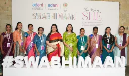 स्वाभिमान मिशन : प्रीति अदाणी के नेतृत्व में 10 लाख महिला उद्यमी बनाने का लक्ष्य