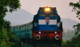 दरोगा भर्ती परीक्षा : वाराणसी और प्रयागराज के लिए चलेंगी विशेष ट्रेनें