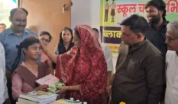 बांसडीह में ‘स्कूल चलो अभियान’ शुरू, विधायक केतकी सिंह ने कहा- प्राथमिक शिक्षा ही भविष्य की मजबूत नींव