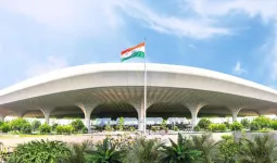 एएएचएल-ब्लिंकिट ने मुंबई एयरपोर्ट पर शुरू की देश की पहली इन-टर्मिनल क्विक कॉमर्स सेवा