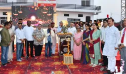 सनबीम स्कूल बलिया में ‘अंतर्यात्रा’ सांस्कृतिक संध्या का भव्य आयोजन, इतिहास और साहित्य से रूबरू हुए विद्यार्थी