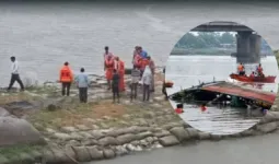 हमीरपुर हादसा : यमुना नदी में पलटी नाव, छह लोग लापता; सीएम योगी ने दिए युद्धस्तर पर राहत-बचाव के निर्देश