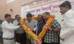 JNCU Ballia : जननायक चन्द्रशेखर विश्वविद्यालय के नव नियुक्त कुलपति का भव्य स्वागत
