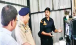 UP News: डीजीपी ने एटीएस मुख्यालय का निरीक्षण किया, सुरक्षा व्यवस्था की समीक्षा