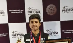 रक्षा तकनीक में उत्कृष्ट योगदान के लिए टीकमगढ़ के प्रखर विश्वकर्मा को 'नेशनल प्रेस्टीज अवार्ड 2026' से नवाजा गया