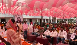 Ballia News: करनई में लगा नि:शुल्क स्वास्थ्य शिविर, एक हजार से अधिक लोगों ने कराई जांच