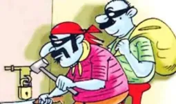 पुलिस चौकी से 50 मीटर दूर बंद मकान में चोरी, लाखों का सामान ले उड़े चोर