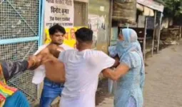 UP News: जीपीएस ट्रैकर से पति का पीछा कर होटल पहुंची पत्नी, कथित प्रेमिका के साथ पकड़ा; सड़क से कोर्ट तक चला हंगामा