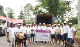 असम बाढ़ राहत के लिए गौतम अदाणी ने दिए 11 करोड़ रुपये, 8 हजार परिवारों तक पहुंचा अदाणी फाउंडेशन