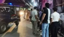 फिरोजाबाद: पत्नी को प्रेमी के साथ देख भड़का पति, लाइसेंसी रिवाल्वर से दोनों पर की फायरिंग