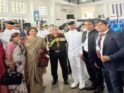 सुलतानपुर : लंभुआ क्षेत्र का नाम रोशन, वैभव मिश्र बने भारतीय नौसेना में लेफ्टिनेंट, गांव में हुआ भव्य स्वागत