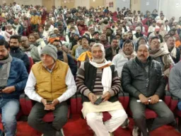 प्रधानों और कोटेदारों के साथ बलिया डीएम की बड़ी बैठक, इन बिंदुओं पर दिए सख्त निर्देश