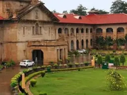 सहमति से बने शारीरिक संबंध अपराध नहीं: इलाहाबाद हाईकोर्ट