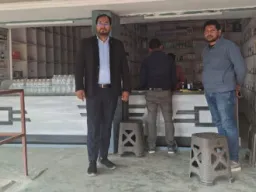 प्रभारी औषधि निरीक्षक की जांच में अनियमितता उजागर, मेडिकल स्टोर बंद, नोटिस की तैयारी