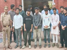 वाराणसी : गंगा में नाव पर इफ्तार के दौरान बिरयानी खाने का मामला, 14 लोग गिरफ्तार