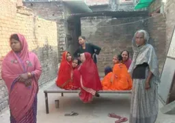 बलिया : इलेक्ट्रिक फेंसिंग की चपेट में आने से महिला की मौत, दो के खिलाफ मुकदमा