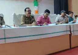 Ballia News : उपनिरीक्षक भर्ती परीक्षा को लेकर प्रशासन अलर्ट, डीएम ने दिए सख्त निर्देश