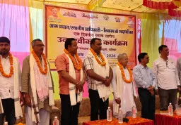 बलिया: बेलहरी में उन्मुखीकरण कार्यशाला, नामांकन और उपस्थिति बढ़ाने पर जोर