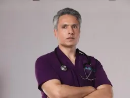 “हर डॉक्टर असली हीरो है, जो अनगिनत ज़िंदगियों में बदलाव लाता है”: इक़बाल खान