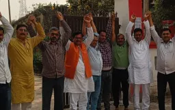 Ballia News : TET की अनिवार्यता के खिलाफ शिक्षक संगठनों की बैठक, आंदोलन तेज करने का ऐलान