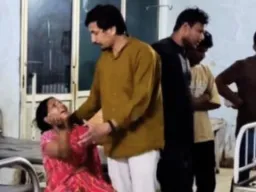 बलिया : निजी अस्पताल में प्रसूता और जुड़वा नवजात की मौत, अस्पताल सील