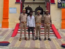 Ballia News: बलिया पुलिस के हत्थे चढ़ा दुष्कर्म का आरोपी