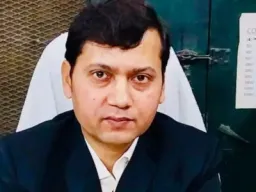 Ballia Breaking: वेतन–पेंशन को लेकर सस्पेंस खत्म, वरिष्ठ कोषाधिकारी ने दी स्थिति की जानकारी