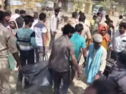 बलिया में मां-बेटे की मौत का मामला उलझा, आरोपित ससुर का शव पोखरे में मिला