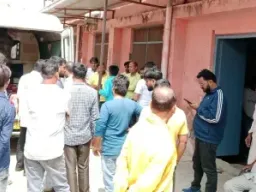 बलिया में पारिवारिक विवाद में महिला पर खौलता पानी फेंका, वाराणसी रेफर