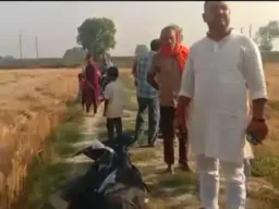 बलिया में दो बोरी गेहूं के विवाद में बेटे ने पिता की पीट-पीटकर हत्या की, मां गंभीर घायल