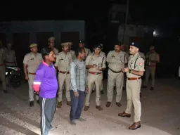 चुनावी रंजिश में पूर्व प्रधान के बेटों की फायरिंग, युवक गंभीर; जेएन मेडिकल कॉलेज में भर्ती