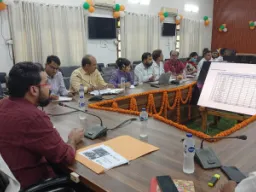 सीडीओ ने बेसिक शिक्षा विभाग की समीक्षा की, नामांकन और निर्माण कार्यों में तेजी लाने के निर्देश