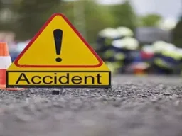Road Accident in Ballia : सड़क हादसे में महिला की मौत, परिवार में मचा कोहराम