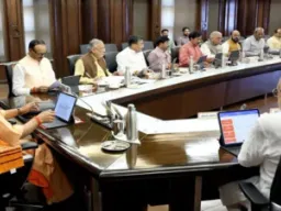 UP News: योगी कैबिनेट ने नई तबादला नीति को दी मंजूरी, 5 मई से पूरे प्रदेश में लागू