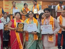 अंतरराष्ट्रीय शैक्षिक संगम में शिक्षकों, साहित्यकारों और समाजसेवियों का सम्मान
