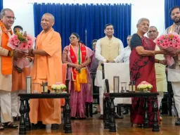 UP Cabinet Expansion: यूपी मंत्रिमंडल में विभागों का बंटवारा, नए मंत्रियों को मिली अहम जिम्मेदारियां