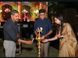 हजारों लोगों की मौजूदगी में अध्यात्म, संगीत और साउंड हीलिंग से सराबोर हुआ ‘द हीलिंग कॉन्सर्ट- अध्याय 1 : आरंभ’