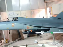 लखनऊ में ग्रीन कॉरिडोर पर लगेगा ‘तेजस’ विमान का मॉडल, युवाओं को देगा प्रेरणा