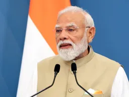 सबसे लंबे समय तक लगातार प्रधानमंत्री रहने की उपलब्धि पर मोदी को मिली बधाइयां