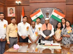 राजस्थान के राज्यपाल ने बलिया के तीन शिक्षकों को 'शिक्षक श्री सम्मान' से किया सम्मानित